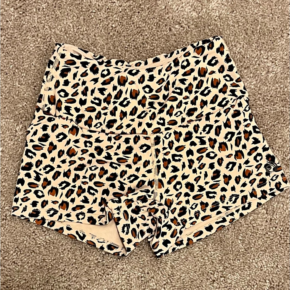 Ryderwear adapt high waist scrunch shorts